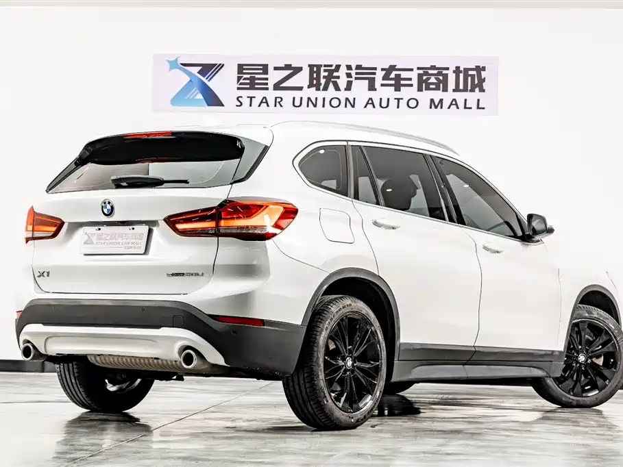 BMW X1 2021 sDrive20Li Fashion фото 6