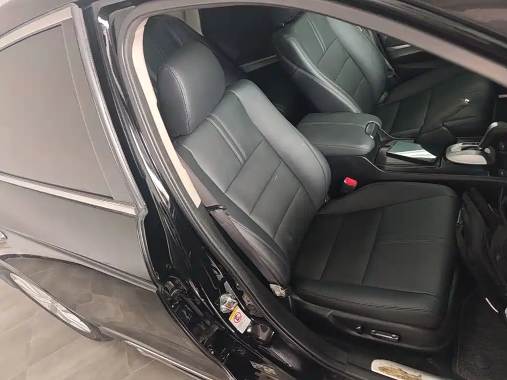 Honda Crosstour 2015 2014 2.4L Luxury Edition