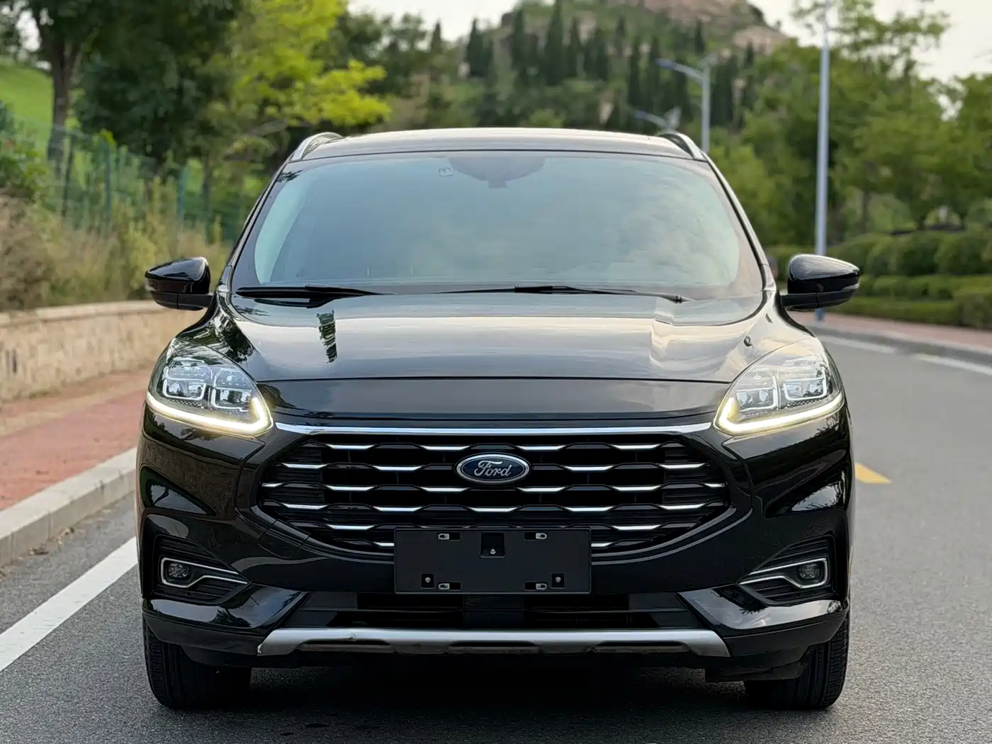 Ford Escape 2023 2020 EcoBoost 245 2WD Premium Edition