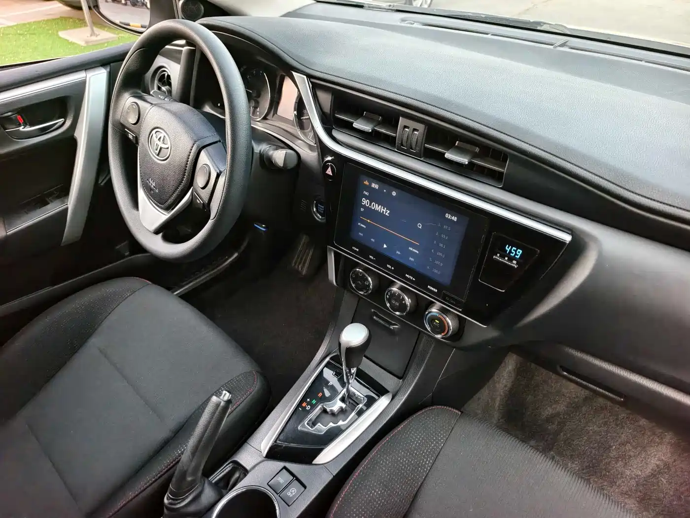 Toyota Corolla 2018 1.2T S-CVT GL-i Smart Shine Edition фото 16