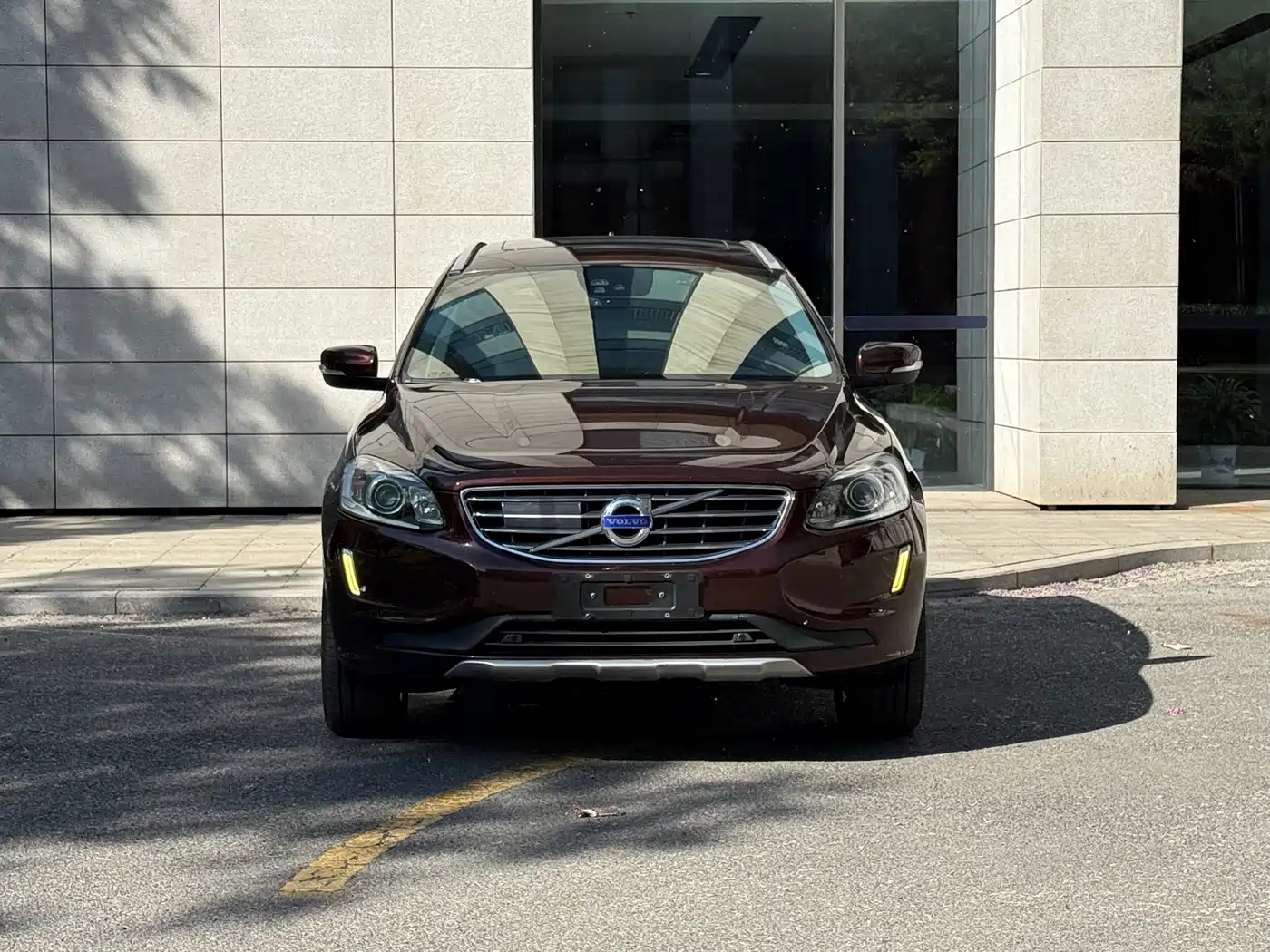Фото 2 - Volvo XC60