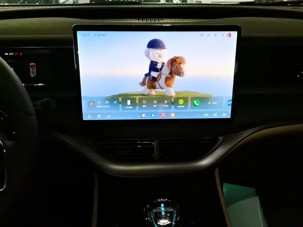 Denza D9 2026 2025 DM-i Smart Drive Edition 1020 AWD Premium