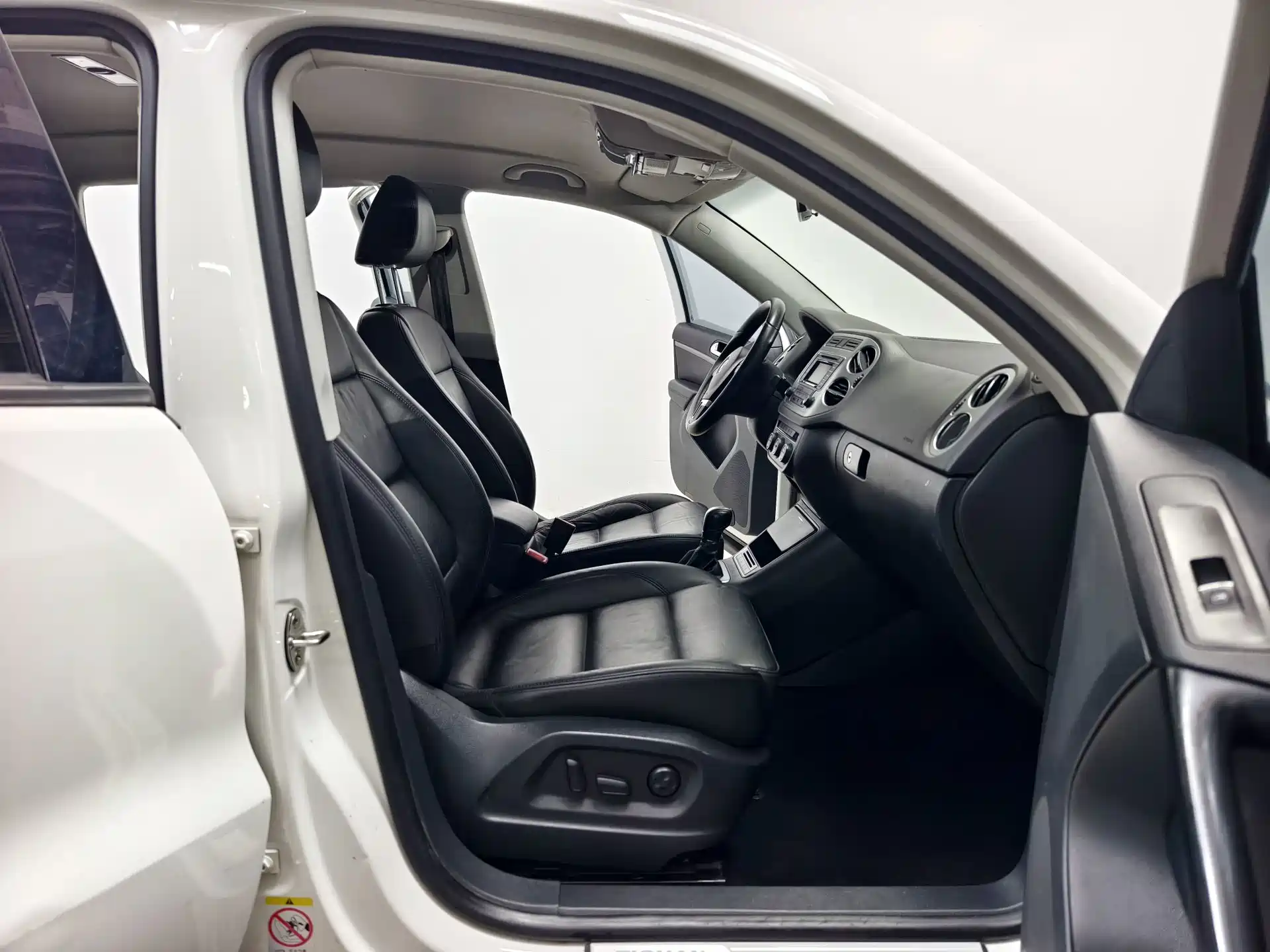 Photo 12 - Volkswagen Tiguan