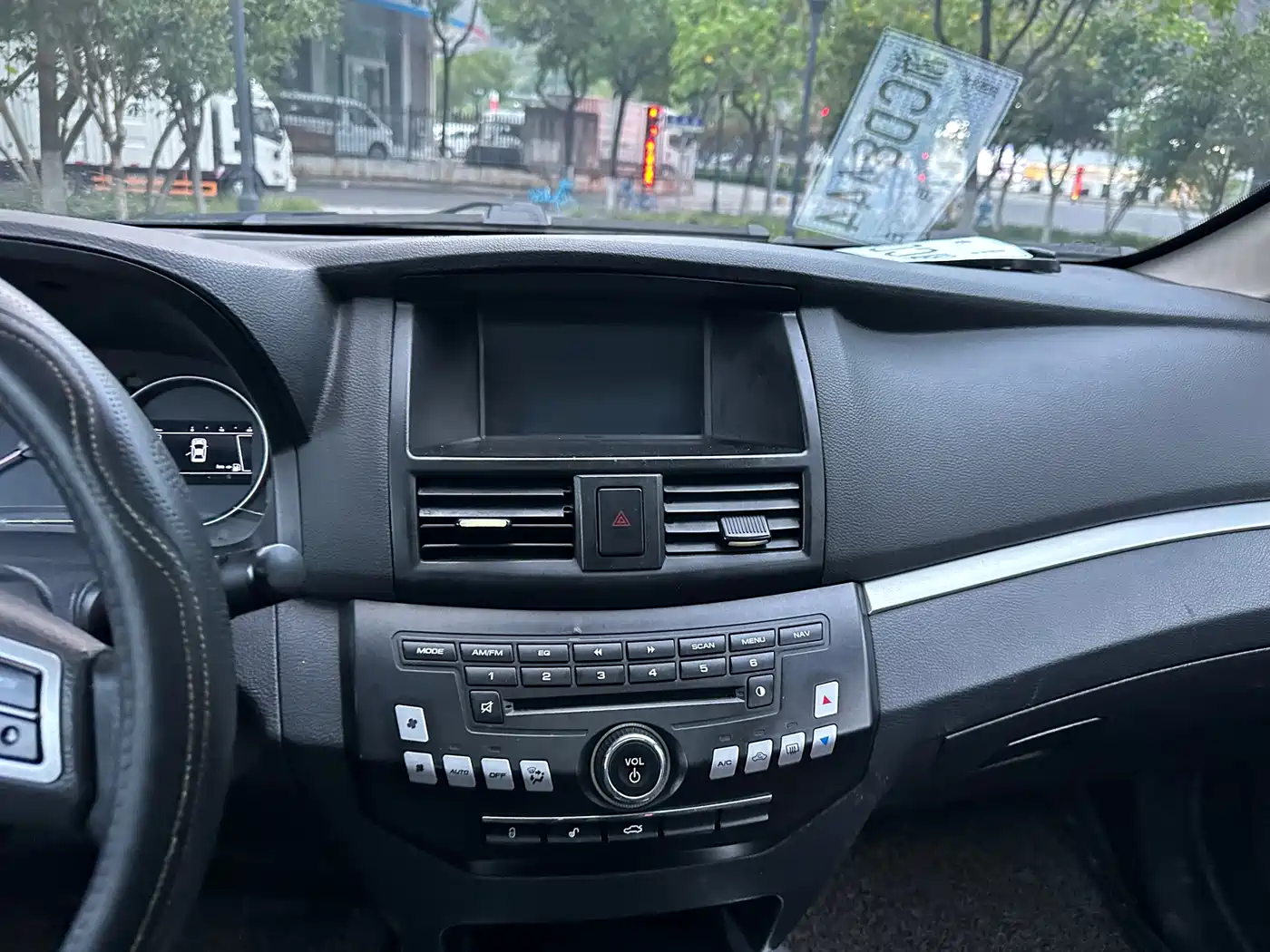 Lifan 720 2015 2014 Overstep Edition 1.5L Luxury