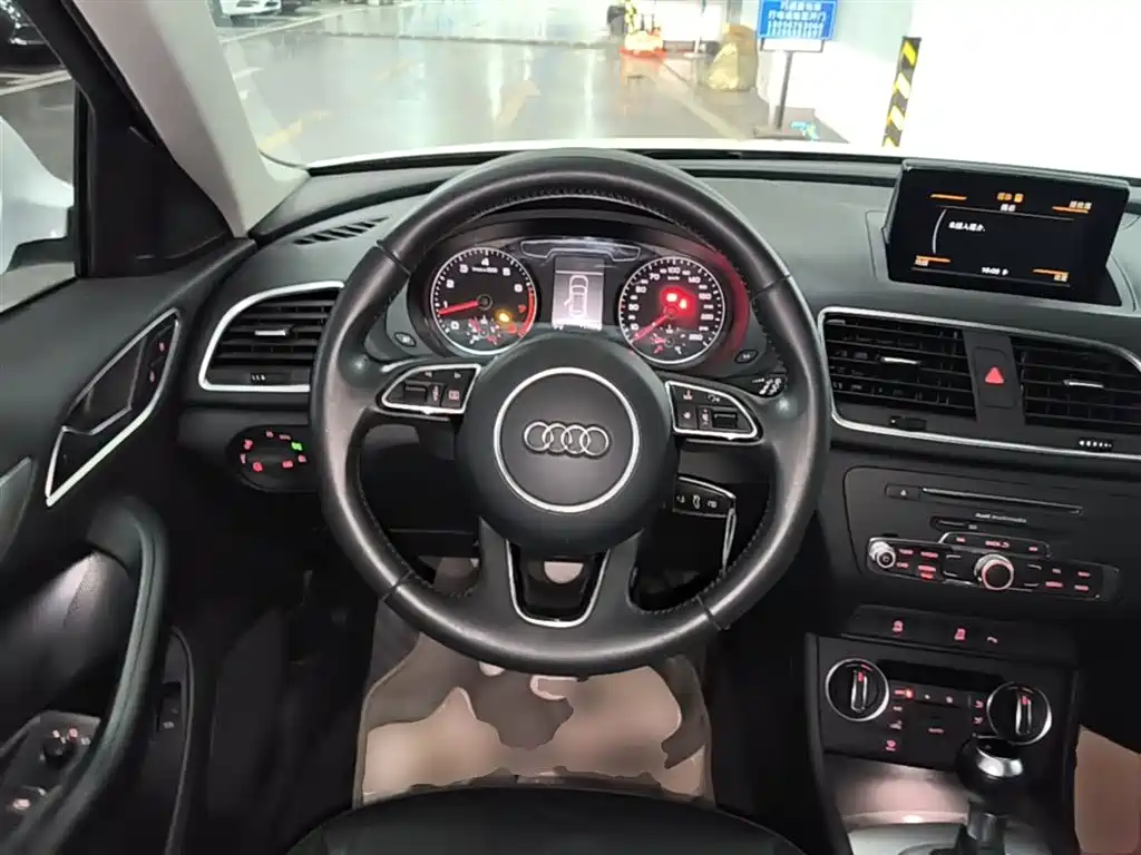 Audi Q3 2017 35 TFSI Fashion фото 11