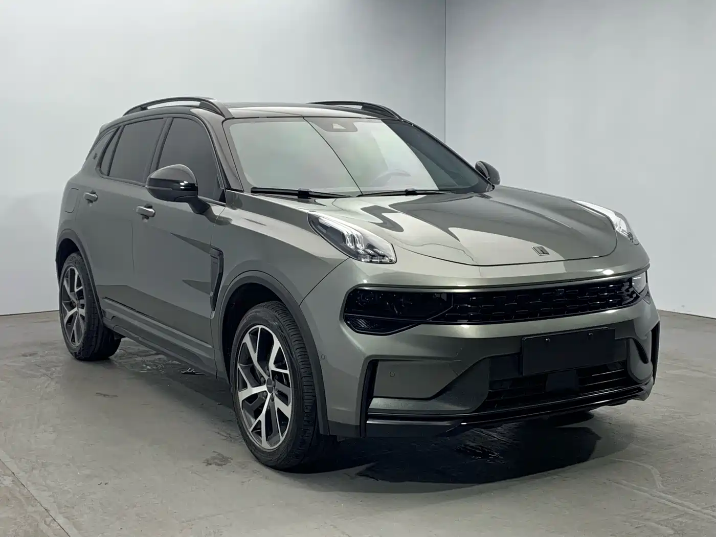 Lynk & Co 01 2021 2.0TD AWD Halo Sport фото 3