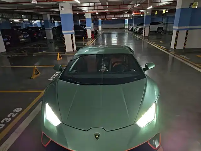 lamborghini huracán