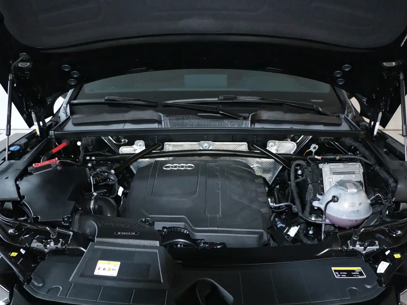 Audi Q5L 2020 40 TFSI Prestige Fashion фото 9