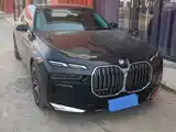 Photo 2 - BMW 7 Series