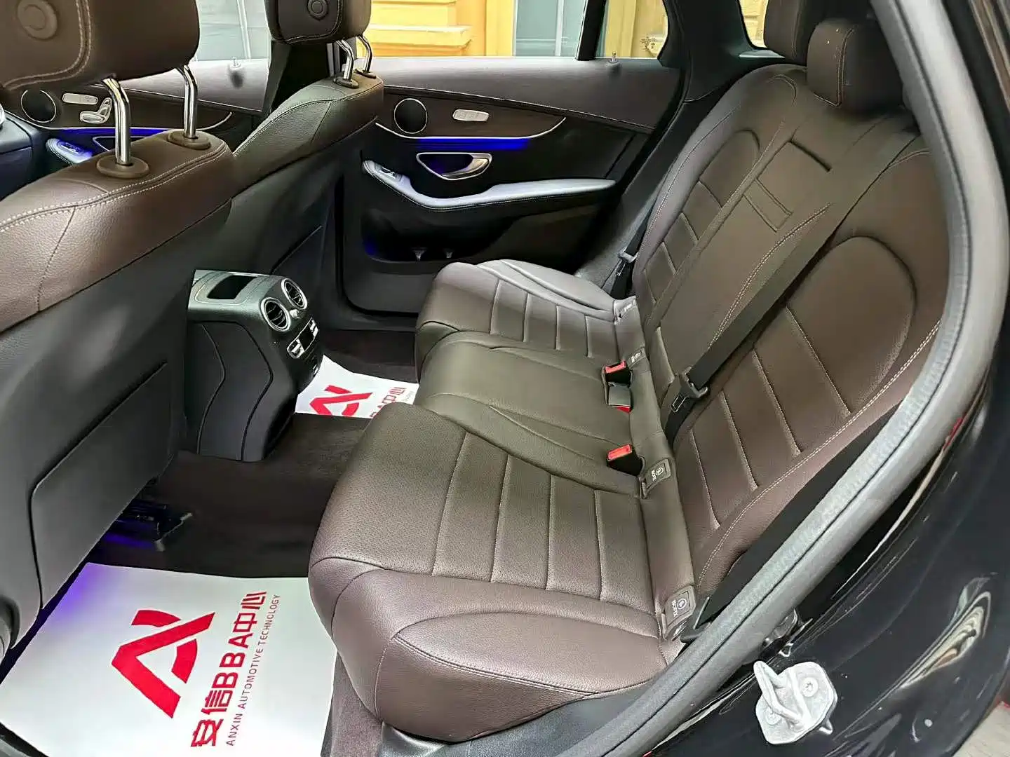 Фото 5 - Mercedes-Benz GLC