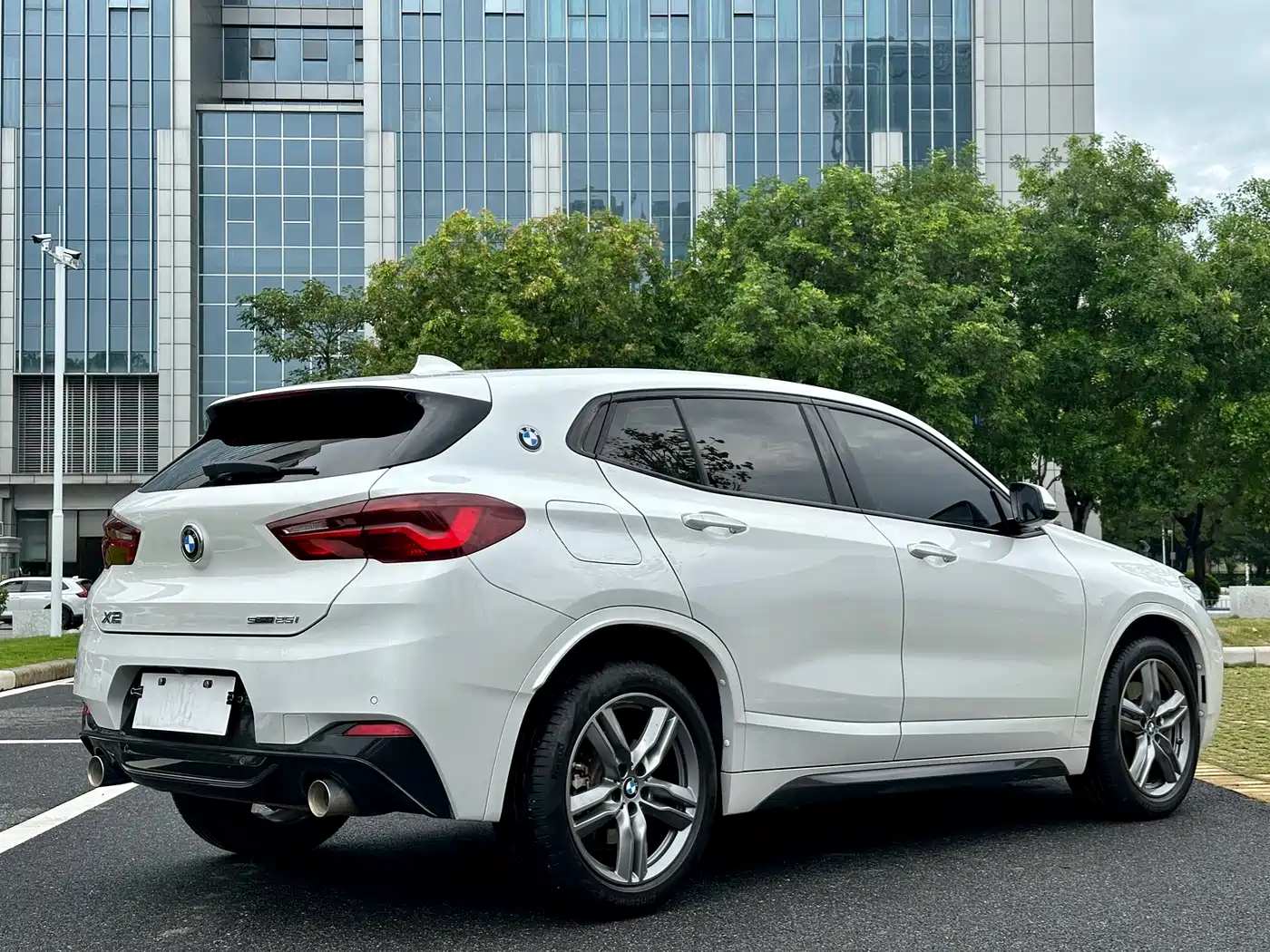 BMW X2 2021 xDrive25i M Off-Road Package фото 13