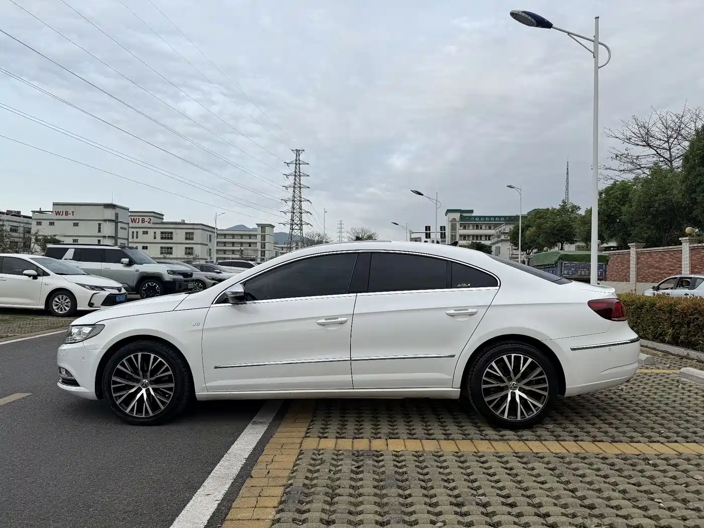 VOLKSWAGEN FAW  CC