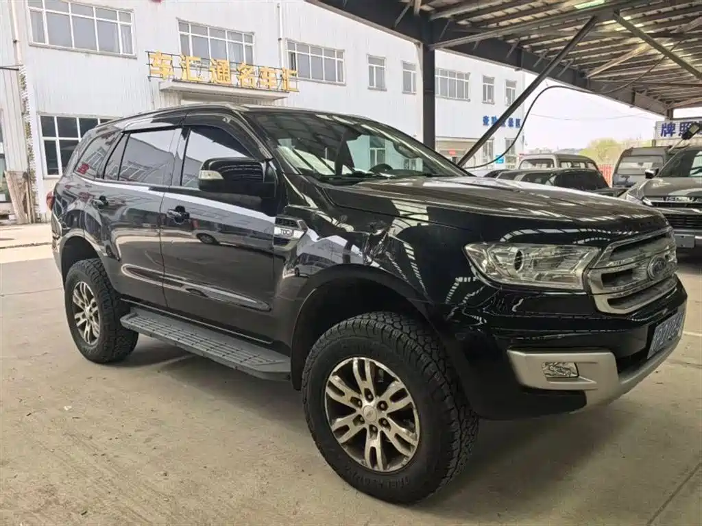 Ford Everest 2016 2.2T Diesel Manual 4WD Luxury Edition фото 2