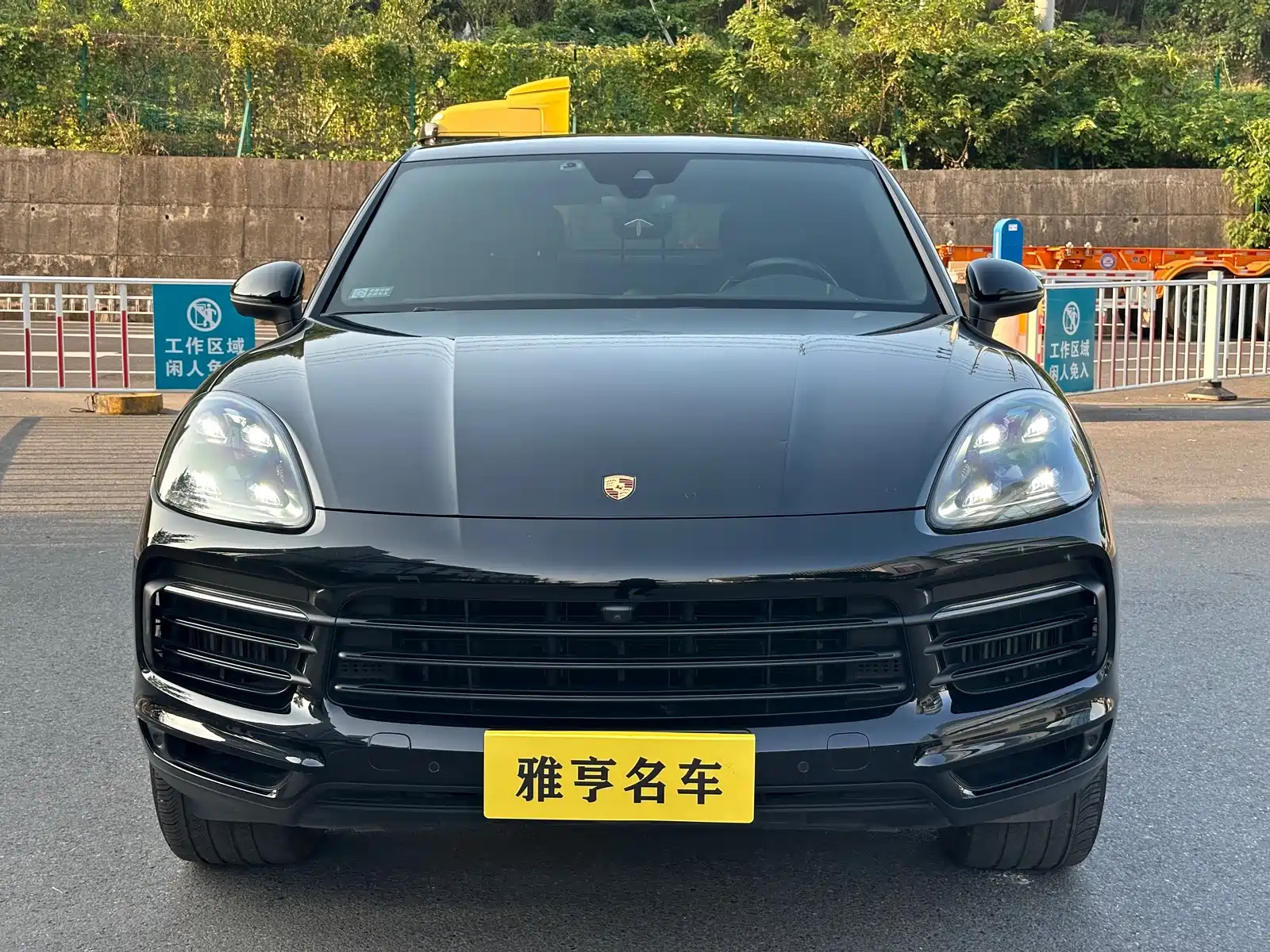 Фото 2 - Porsche Cayenne
