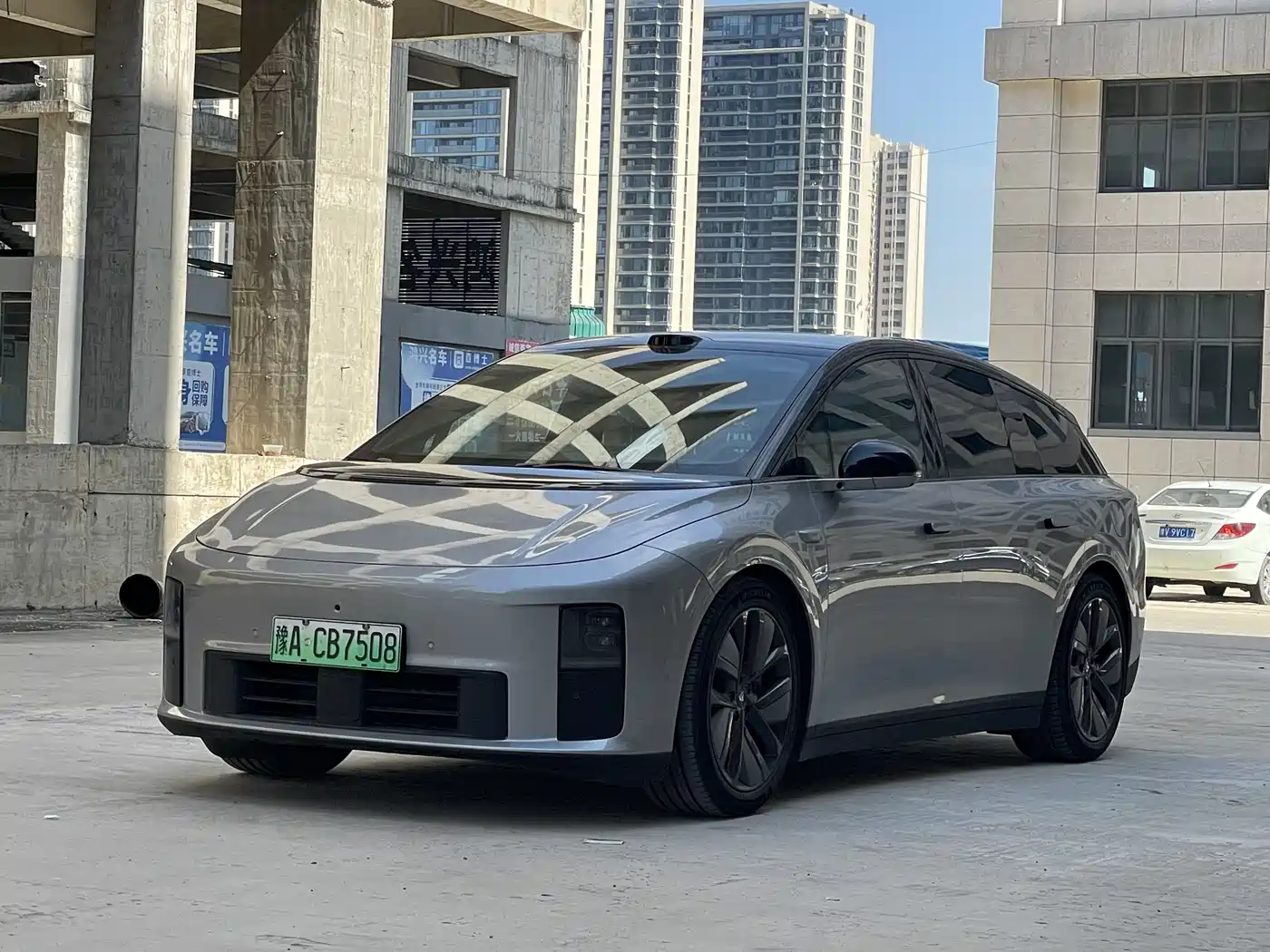 Li Auto i6 2025 4WD Base Model