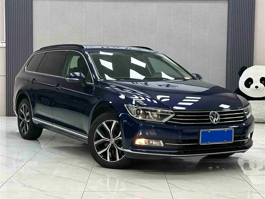 Volkswagen Weilan 2018 380TSI 2WD Comfort Edition фото 3