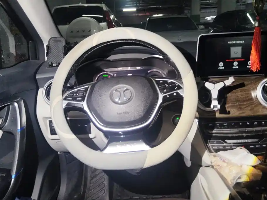 BAIC Beijing EU5 2018 2018 R500 Smart Wind Edition