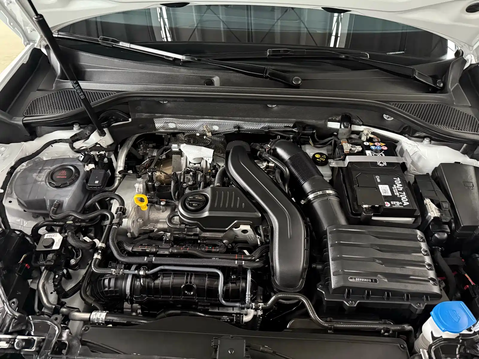 Фото 13 - Audi Q2L