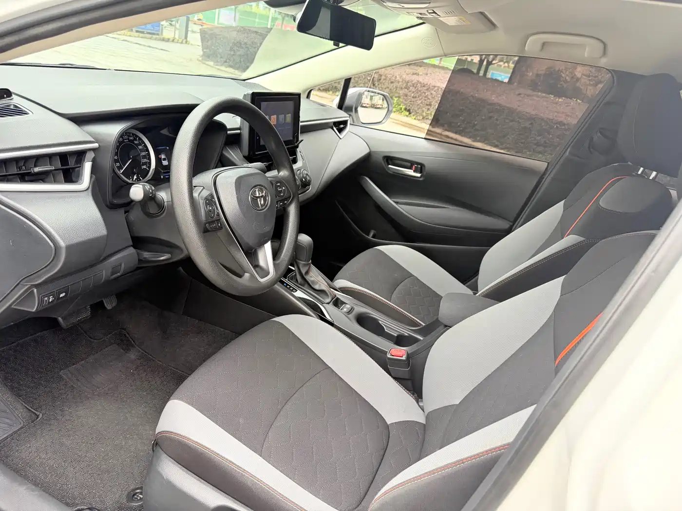 Toyota Corolla 2022 1.2T S-CVT Pioneer PLUS Edition фото 9