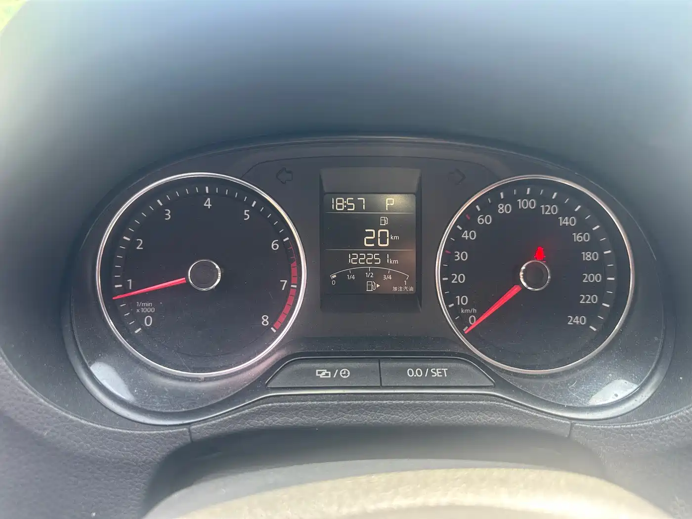Volkswagen Polo 2016 1.6L Automatic Comfort фото 11