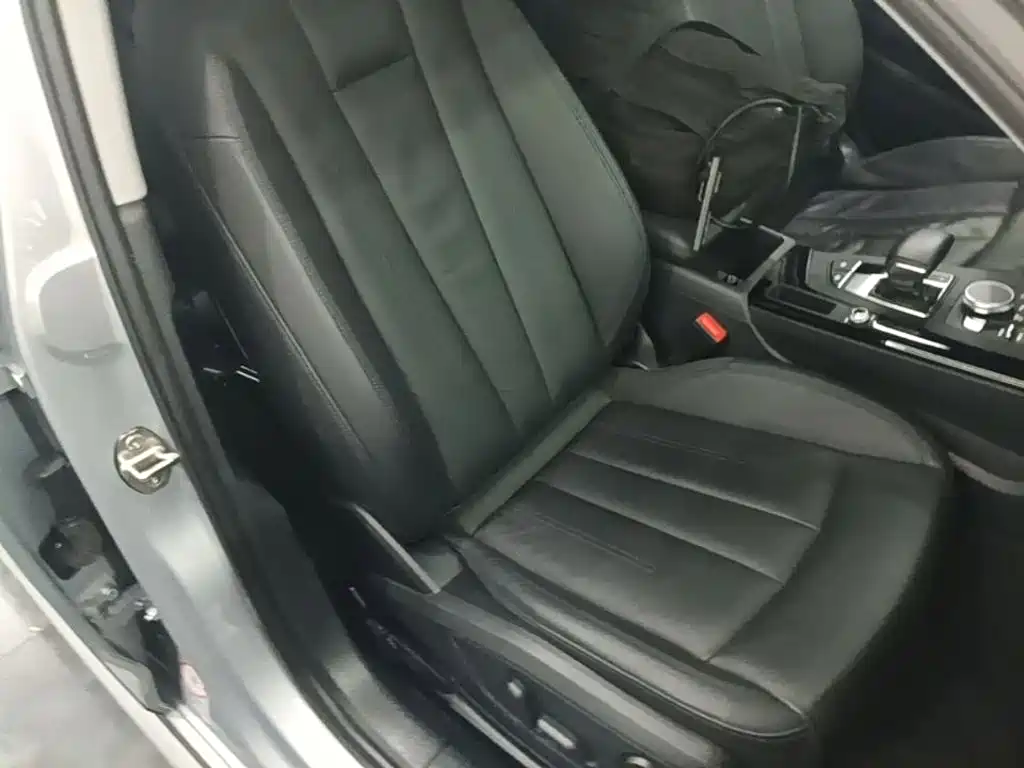 Audi A4 (Import) 2019 2019 45 TFSI allroad quattro Fashion