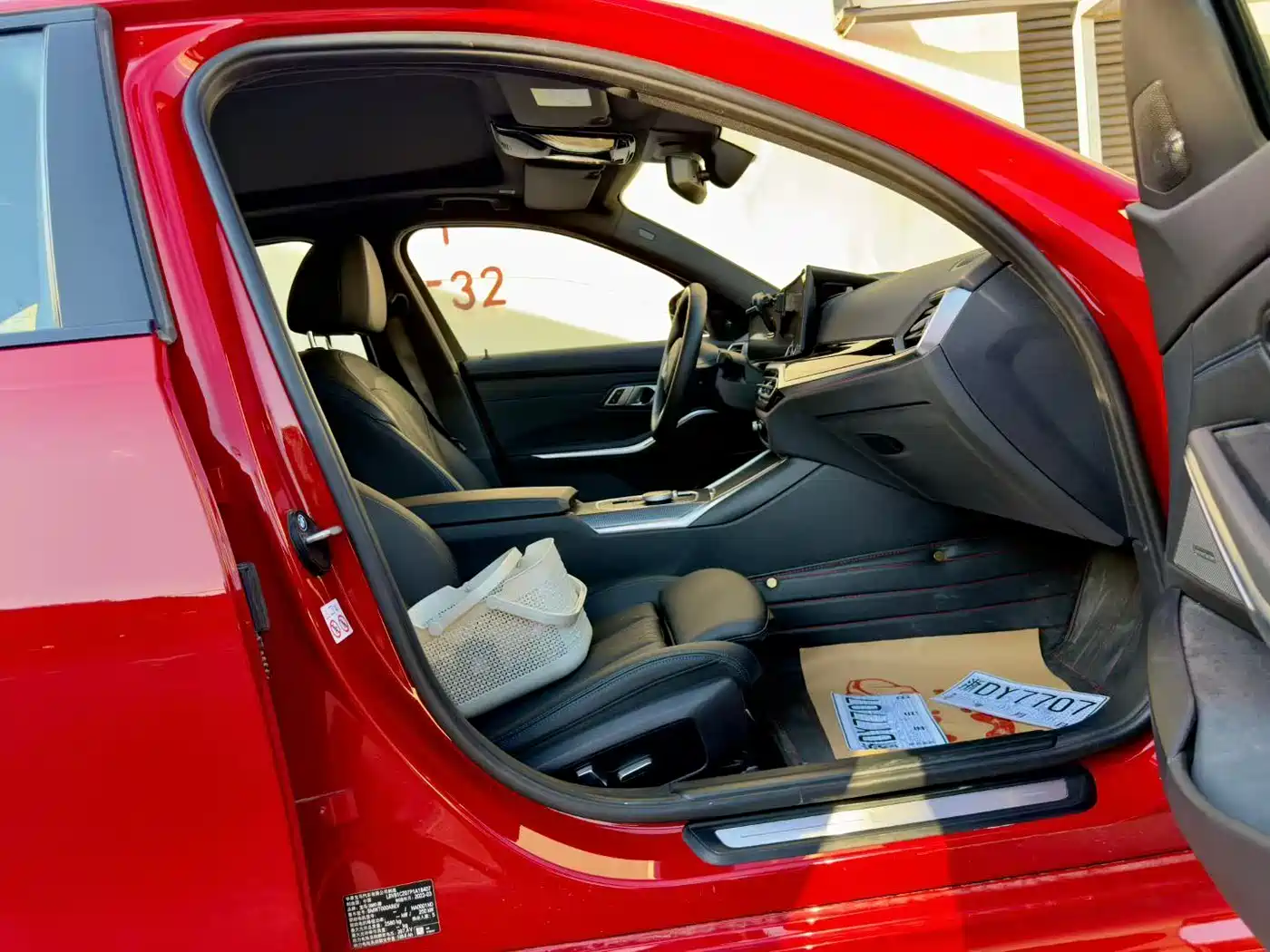 BMW i3 2023 eDrive 40 L Shadowline Package фото 6