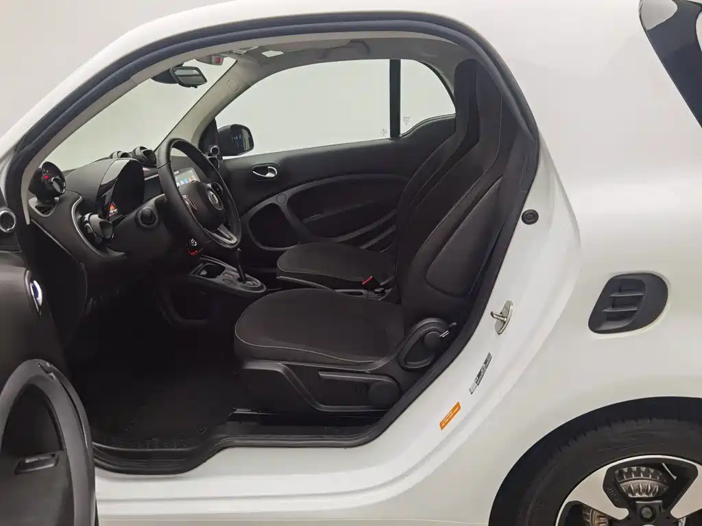 smart fortwo 2019 2018 1.0L 52kW Hardtop Passion Edition China V