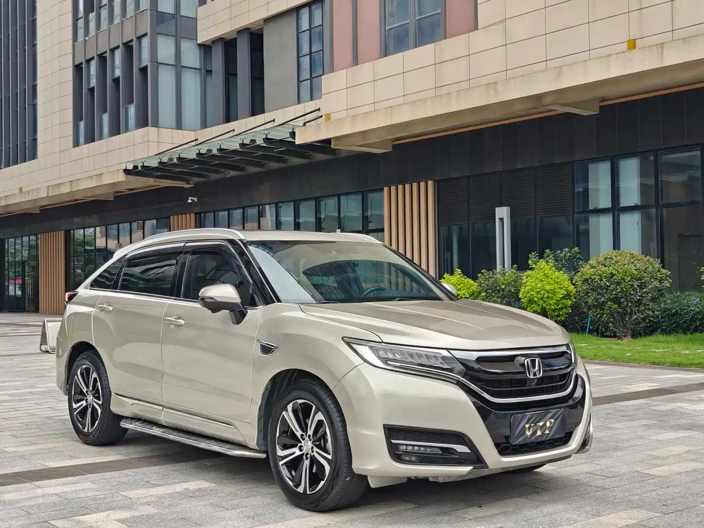 Honda UR-V 2017 2017 370TURBO 2WD Premium Edition China V
