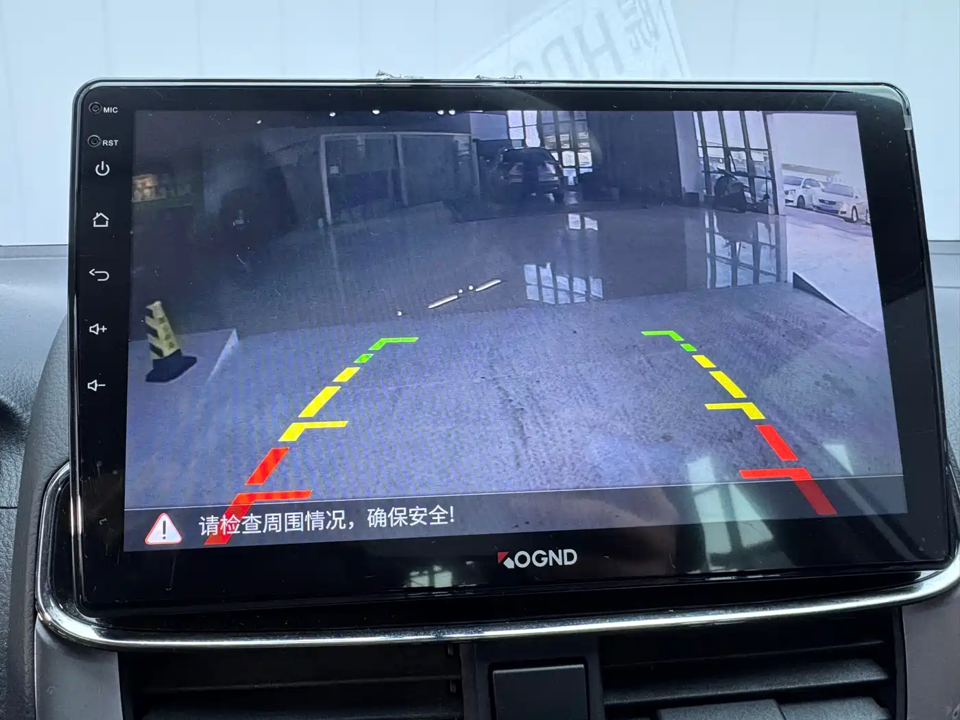 TOYOTA YARIS L ZHIXUAN