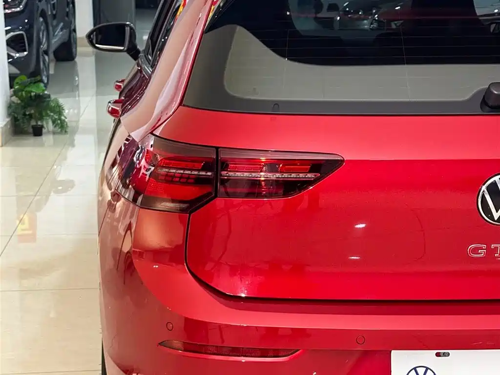 Volkswagen Golf GTI 2021 380TSI DSG GTI фото 15