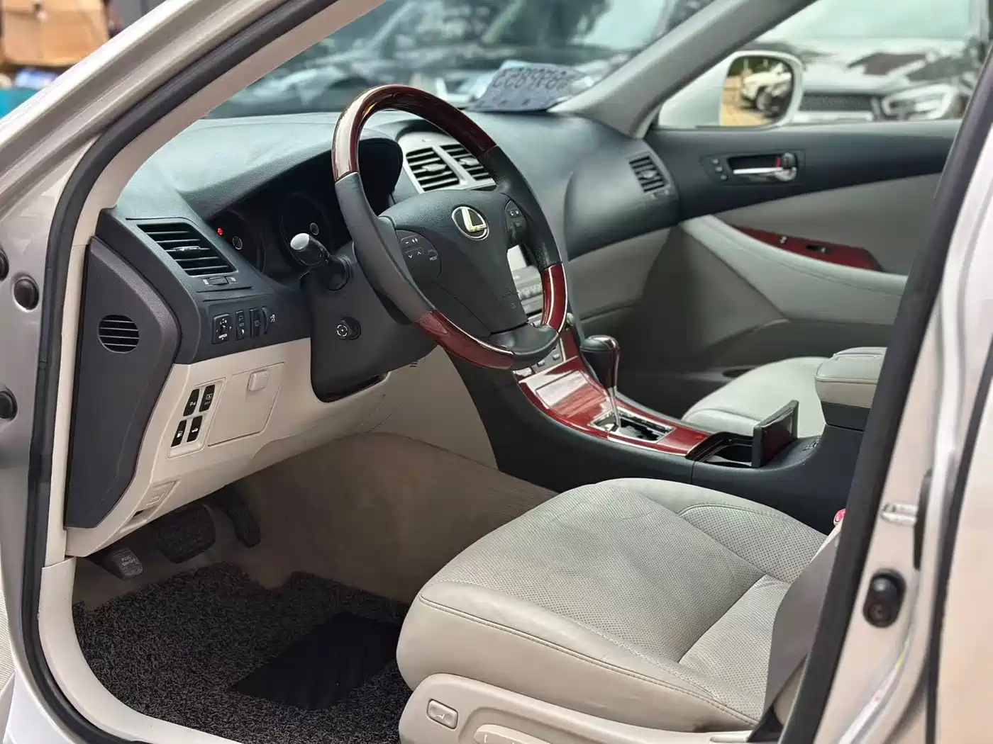 Lexus ES 2006 350 Luxury Edition фото 4