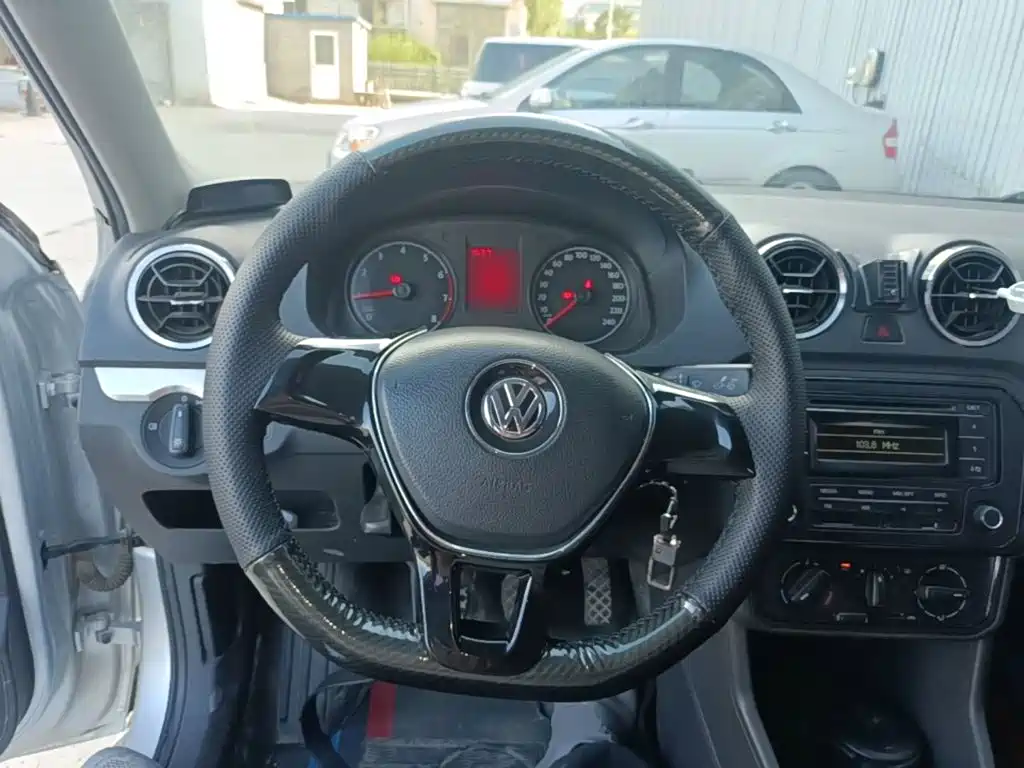 Volkswagen Jetta 2019 2017 1.4L Manual Fashion