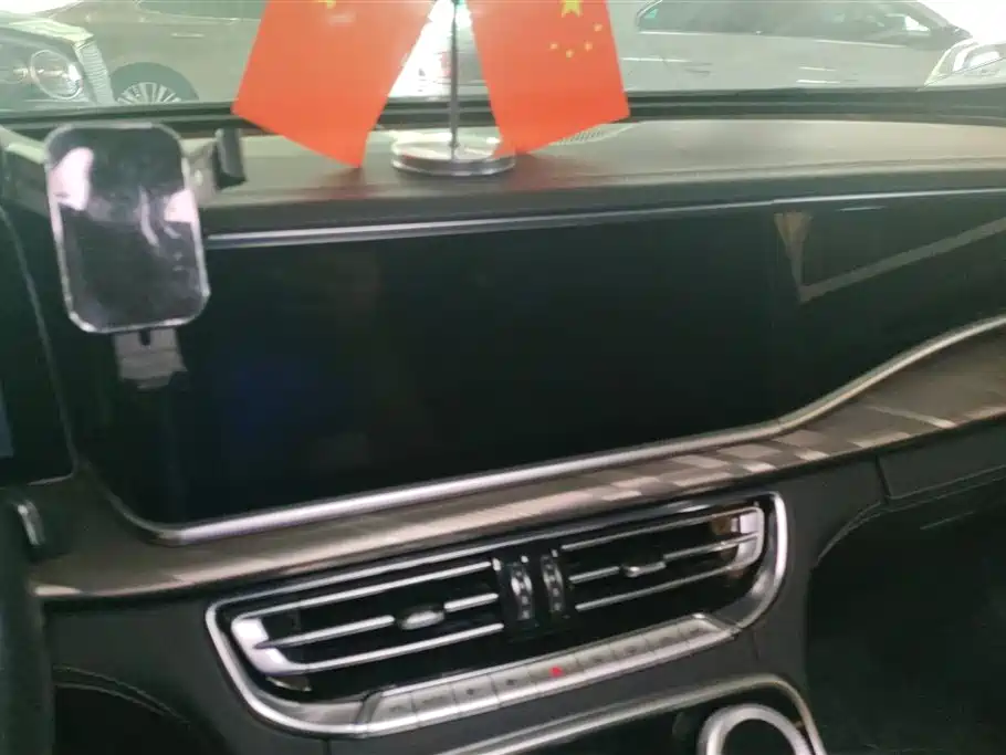 Hongqi H9 2022 2.0T Smart Connect Flag Enjoy Edition фото 13