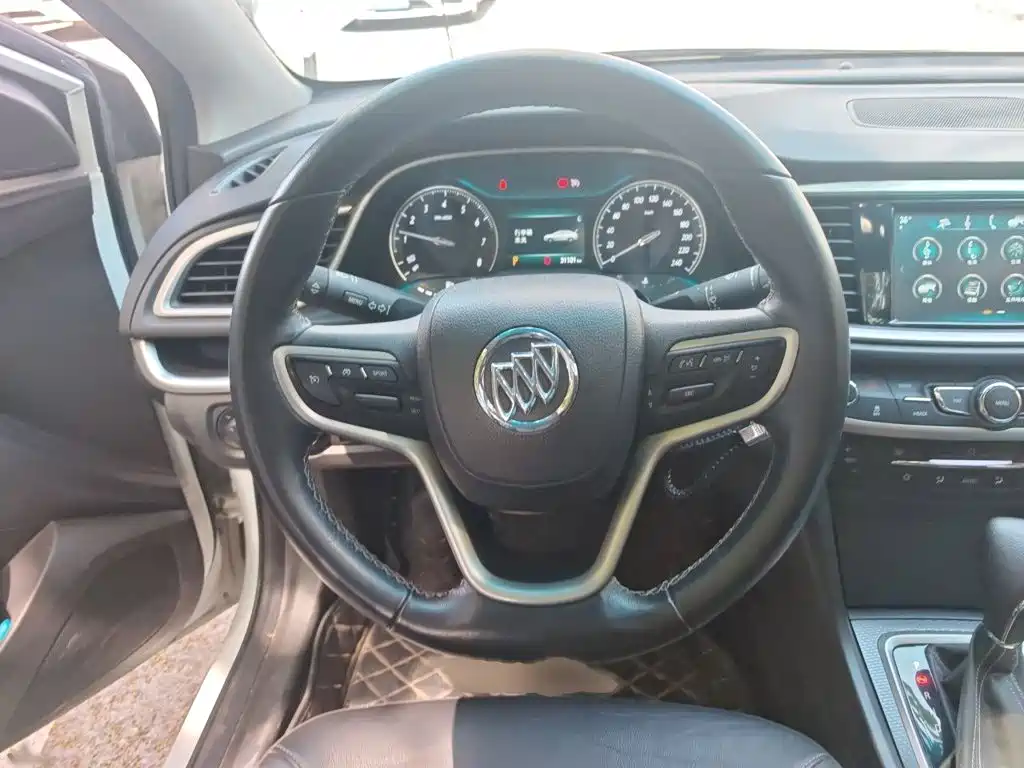 صورة 3 - Buick Excelle