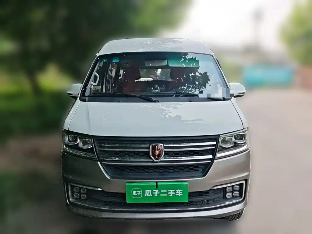Jinbei New Hiace S 2023 2023 1.5L Fortune Bus 5/6/7-seater Non-AC Version SWC15M
