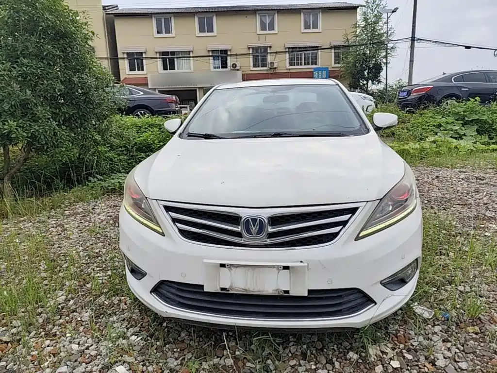Photo 3 - Changan Eado