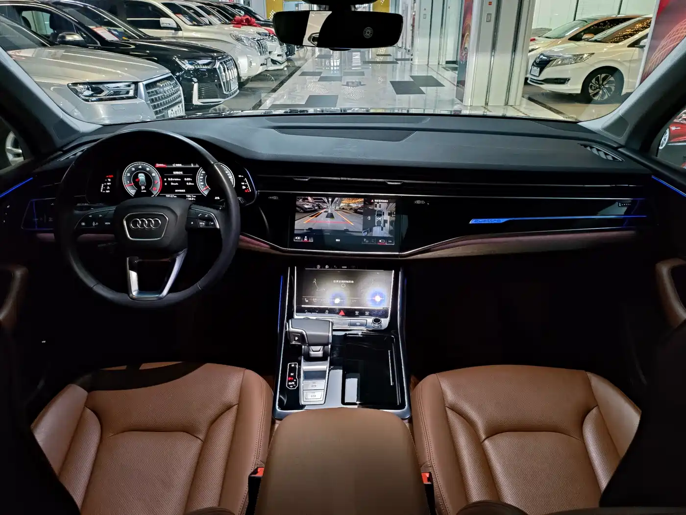 AUDI Q7