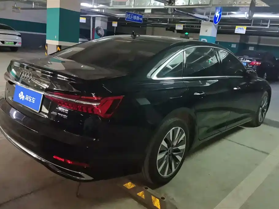 Audi A6L 2024 45 TFSI Premium Elegance фото 3