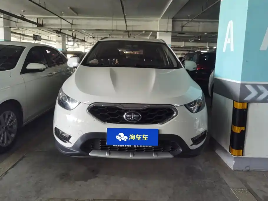 FAW Junpai D60 2015 2015 1.8L Auto Premium