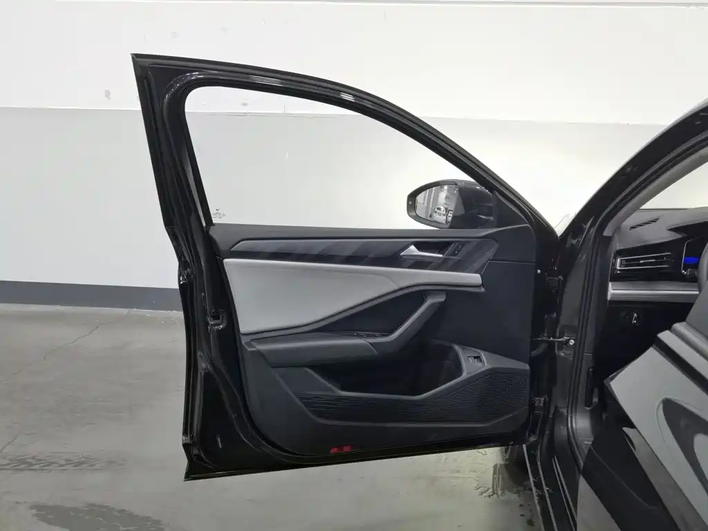 Jetta VA7 2025 2025 1.4T First-Come-First-Served Edition
