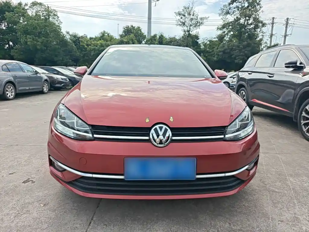 Фото 3 - Volkswagen Golf