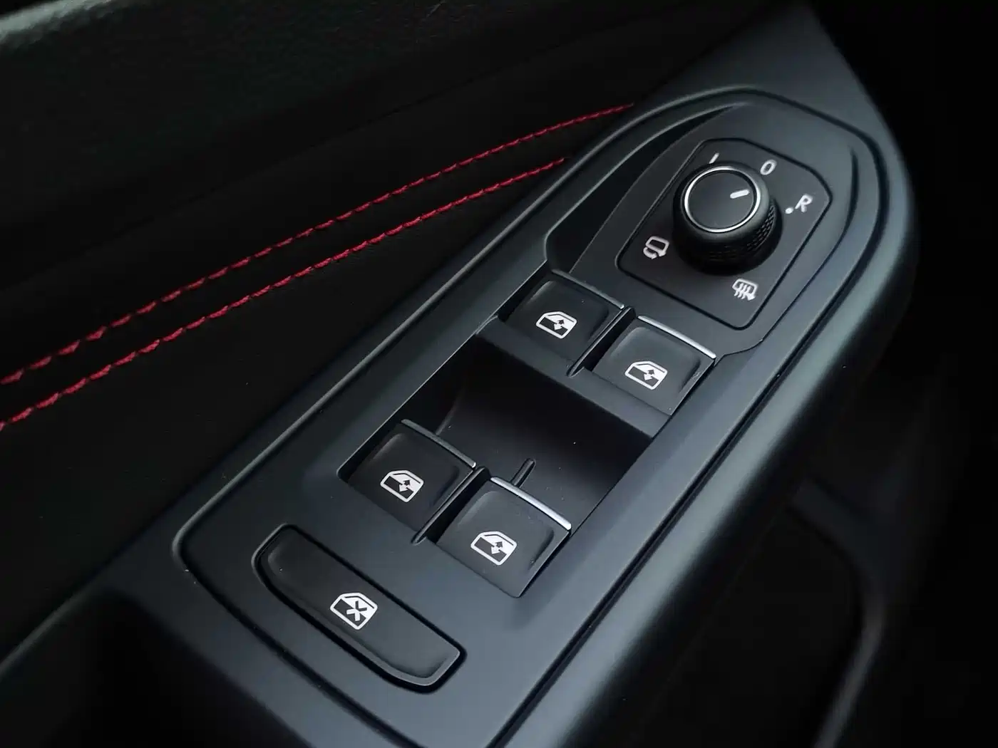 Volkswagen Golf GTI 2021 380TSI DSG GTI фото 21