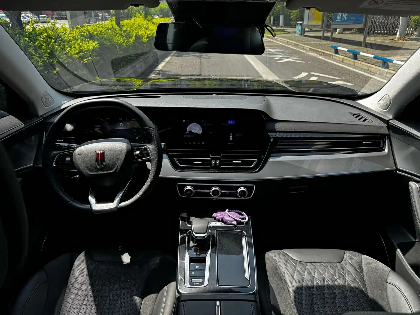 Hongqi HS5 2023 2.0T AWD Flag Enjoy Pro Edition фото 15