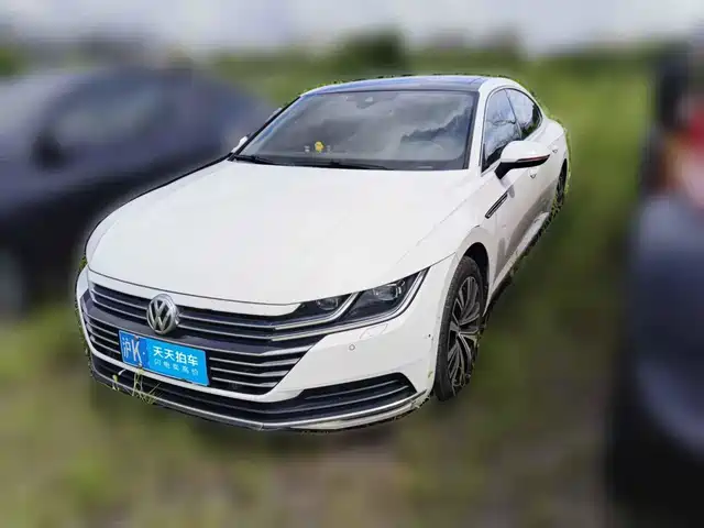 Volkswagen FAW-Volkswagen CC 2020 330TSI Glamour Version China VI — фото 1