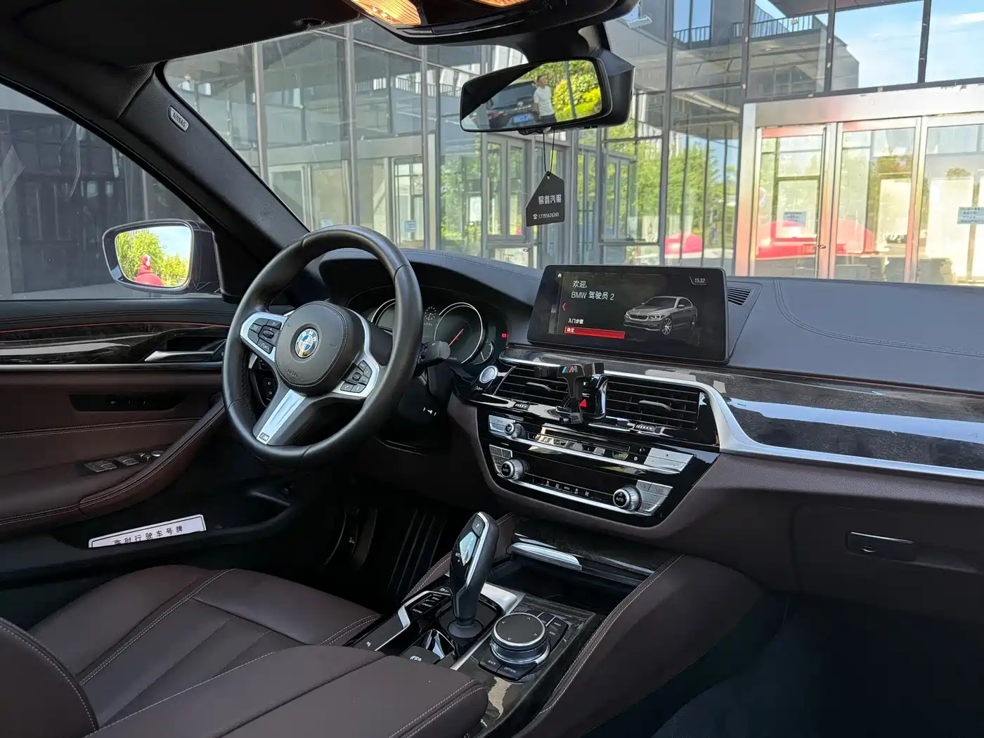 BMW 5 Series 2018 525Li M Sport Package фото 4