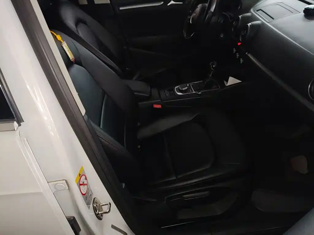 Фото 25 - Audi A3