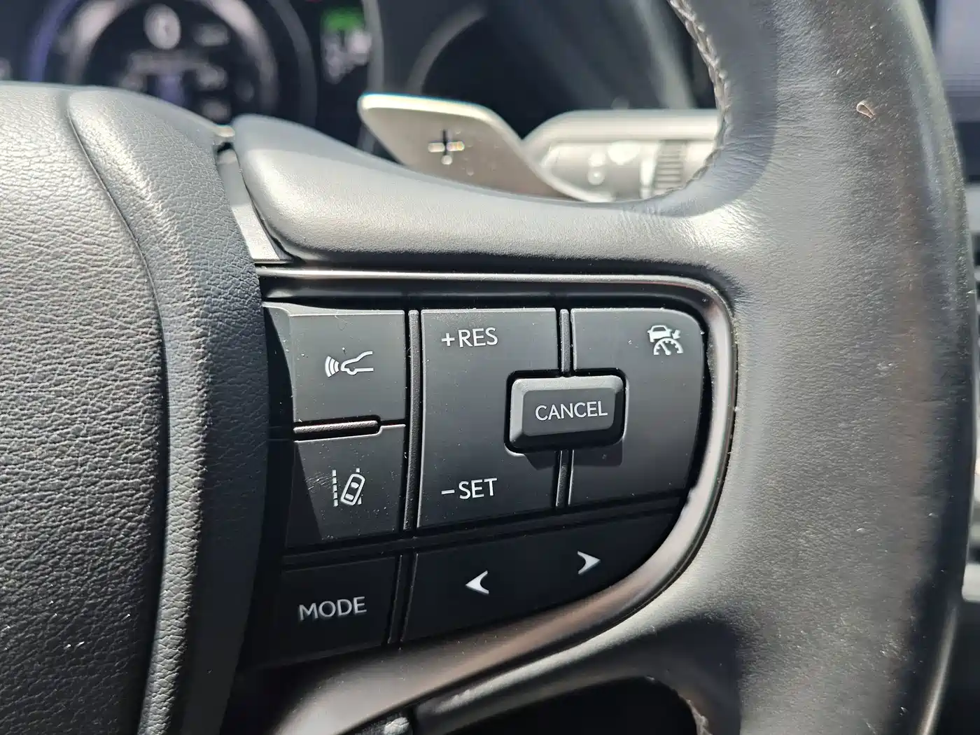 Lexus LS 2022 2021 500h Excellence Edition