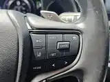 Фото 7 - Lexus LS