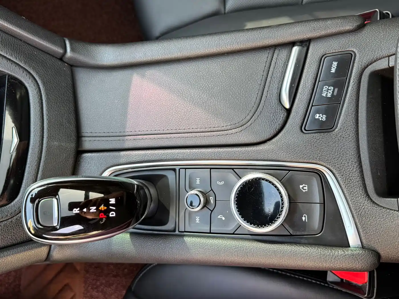 Cadillac XT6 2020 2021 2.0T 6-seater 4WD Luxury