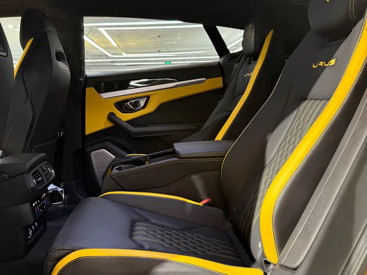 Lamborghini Urus 2023 2023 4.0T V8 S